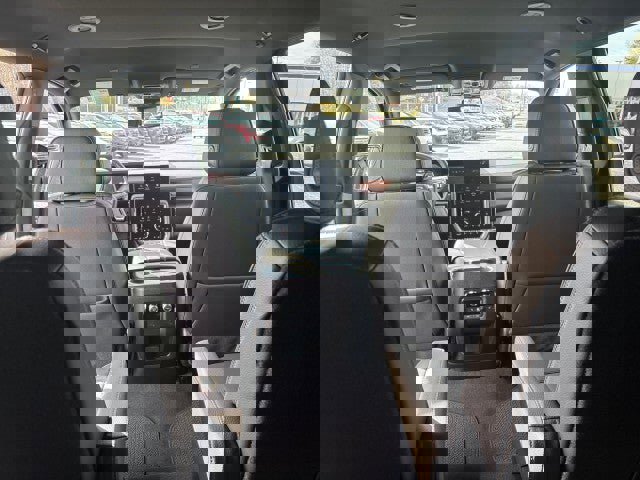 New 2026 GMC Yukon XL Denali image 36