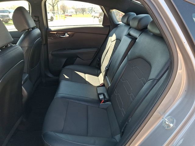 Certified 2023 Kia Forte GT-Line image 10