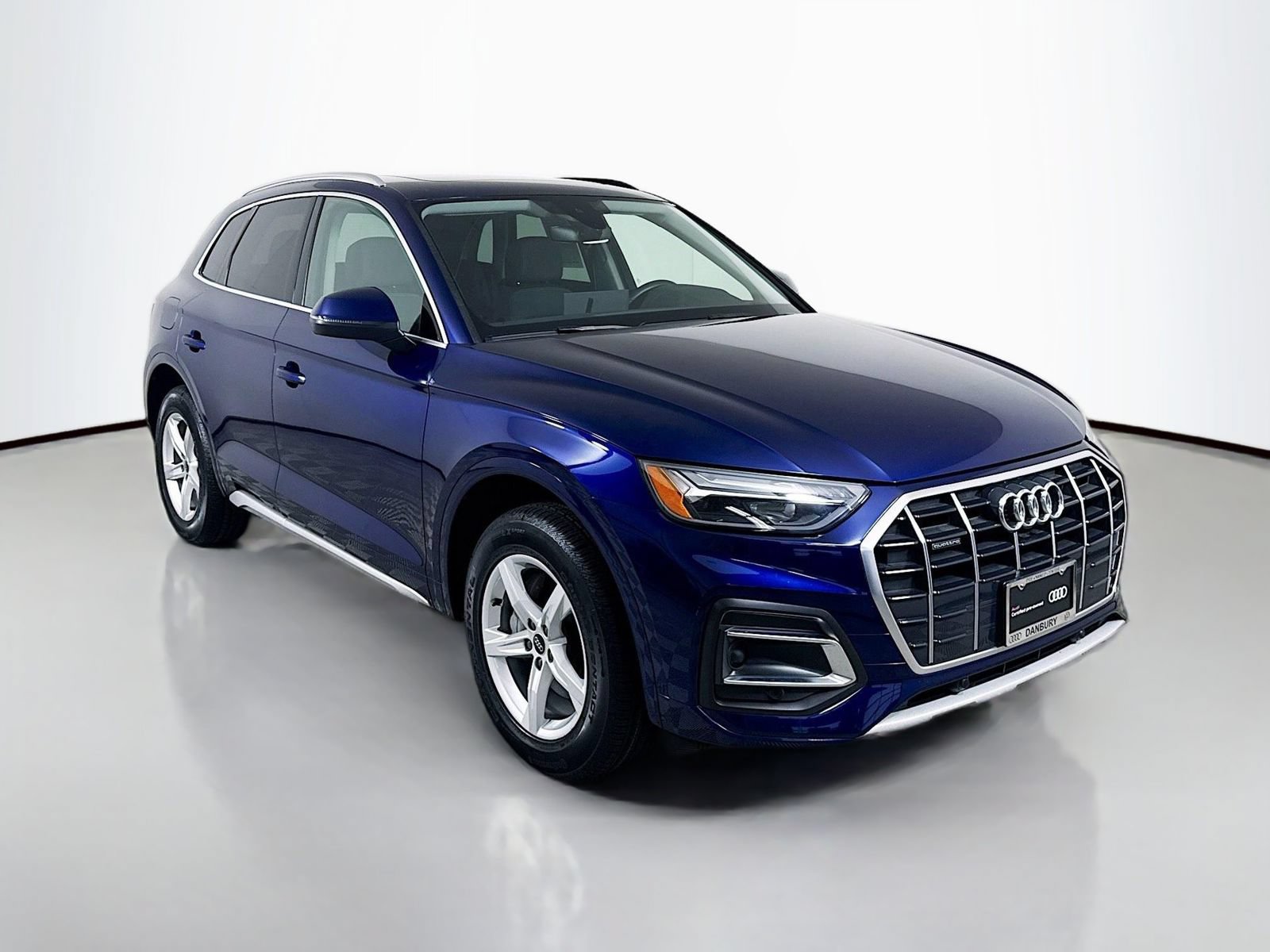 Certified 2023 Audi Q5 Premium w/ Convenience Package AWD/4WD image 7