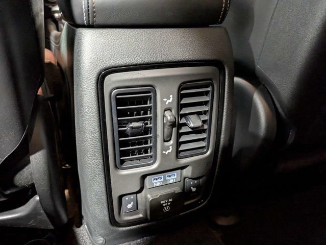 Used 2025 Dodge Durango SRT Hellcat AWD/4WD image 16