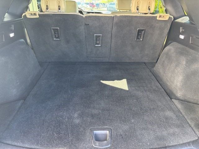 Used 2019 Cadillac XT5 FWD image 33