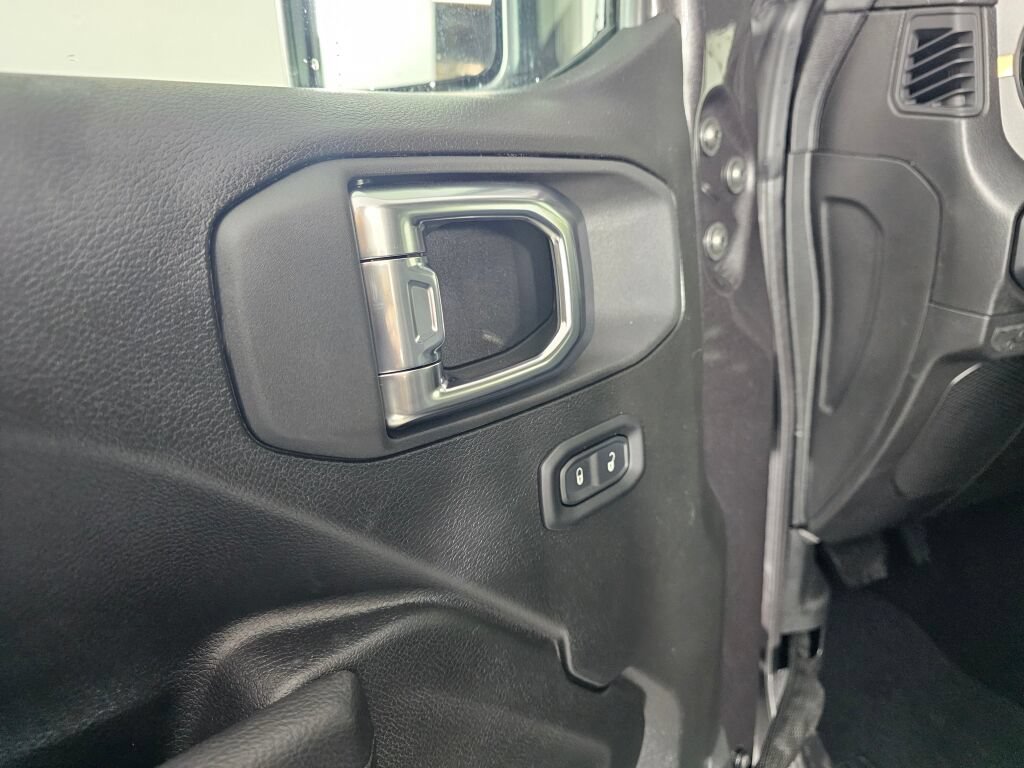 New 2026 Jeep Wrangler Sport AWD/4WD image 21