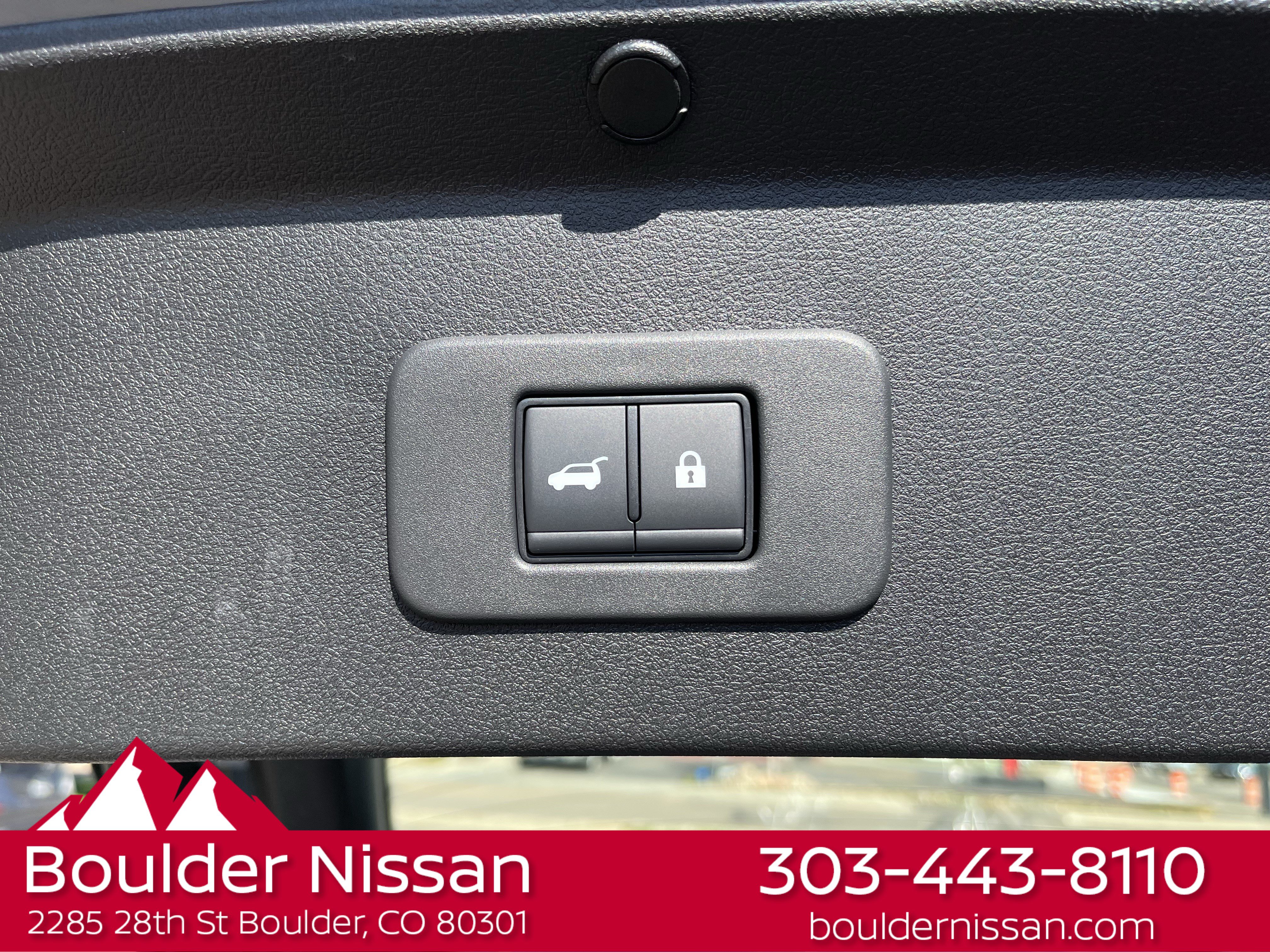 New 2026 Nissan Leaf Platinum+ w/ Cargo Package (Platinum+) FWD image 28