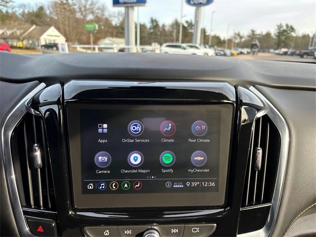 Used 2021 Chevrolet Traverse RS w/ LPO, Floor Liner Package image 32