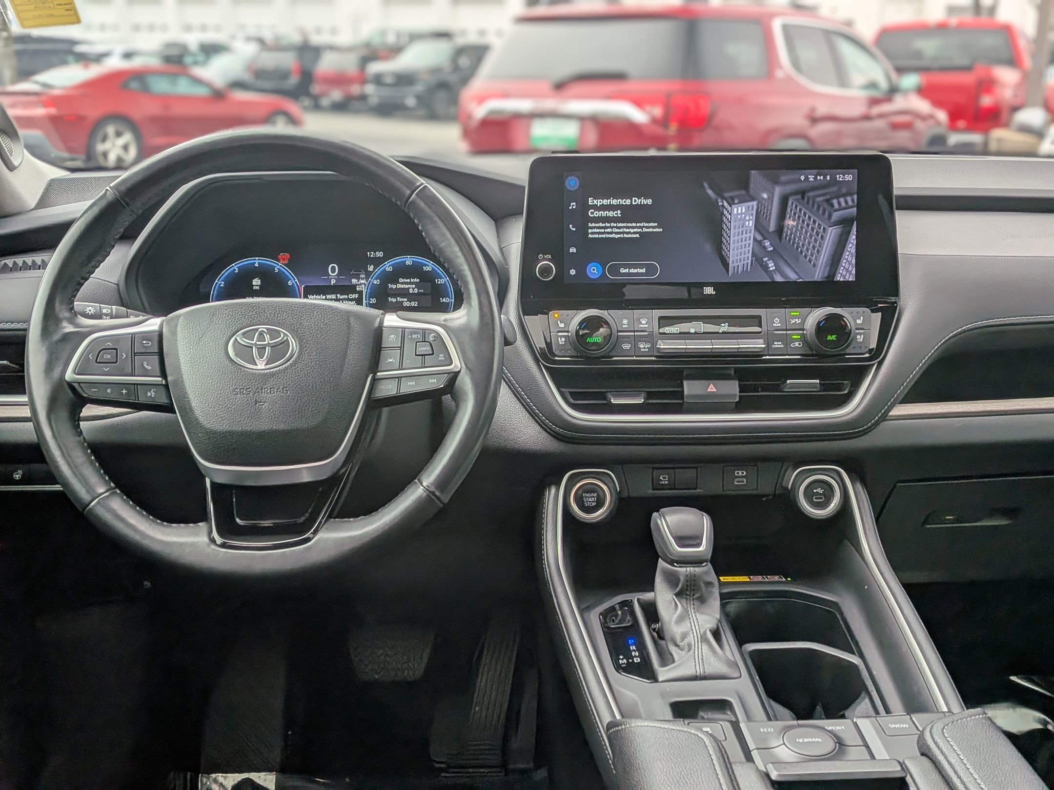 Used 2024 Toyota Grand Highlander Limited image 19