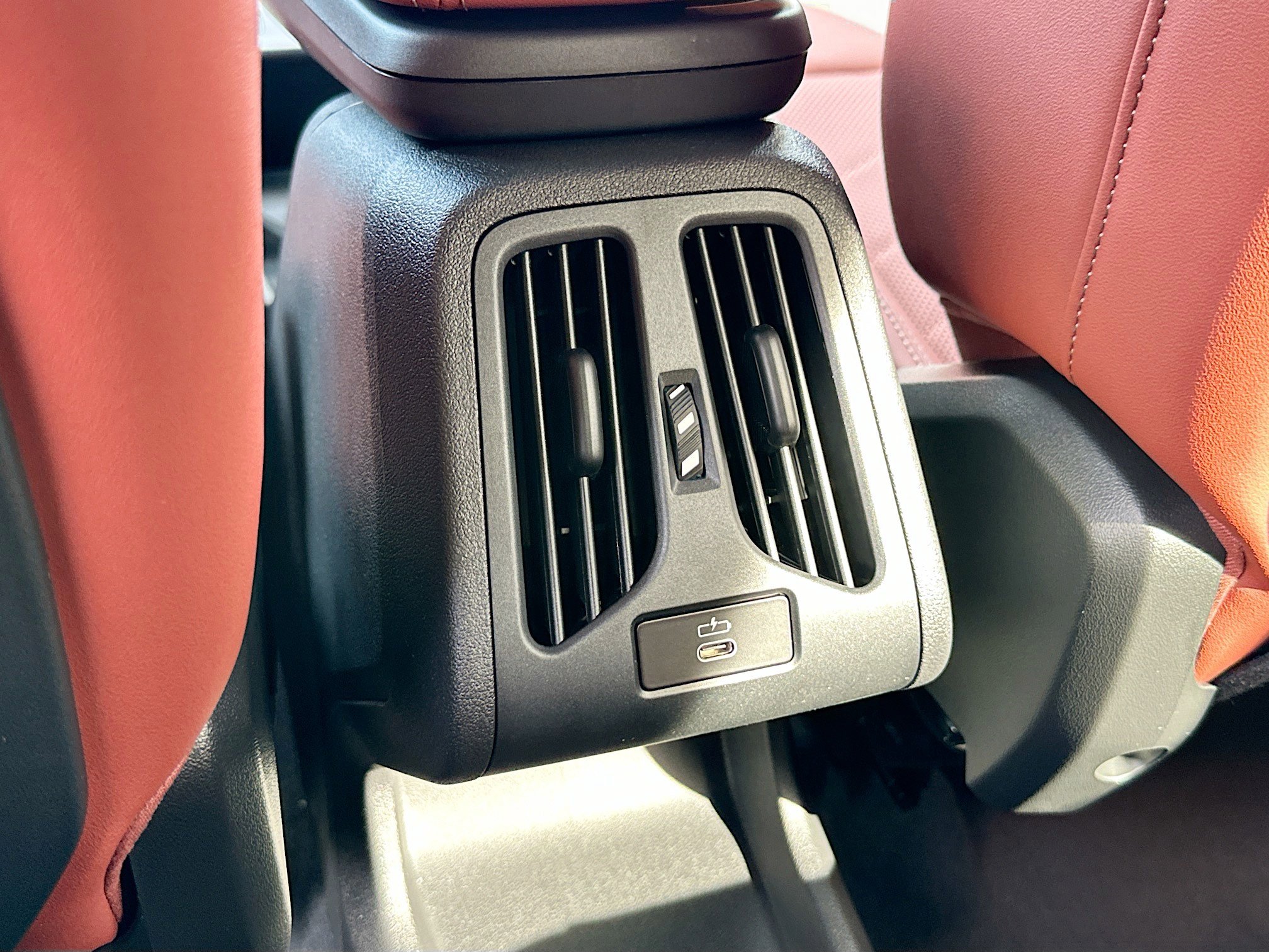 New 2026 BMW X1 xDrive28i w/ Convenience Package image 20