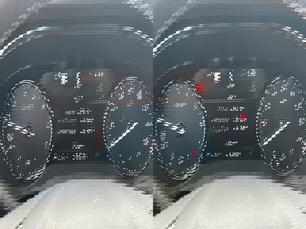 Used 2022 Buick Envision Avenir w/ Safety Package image 7