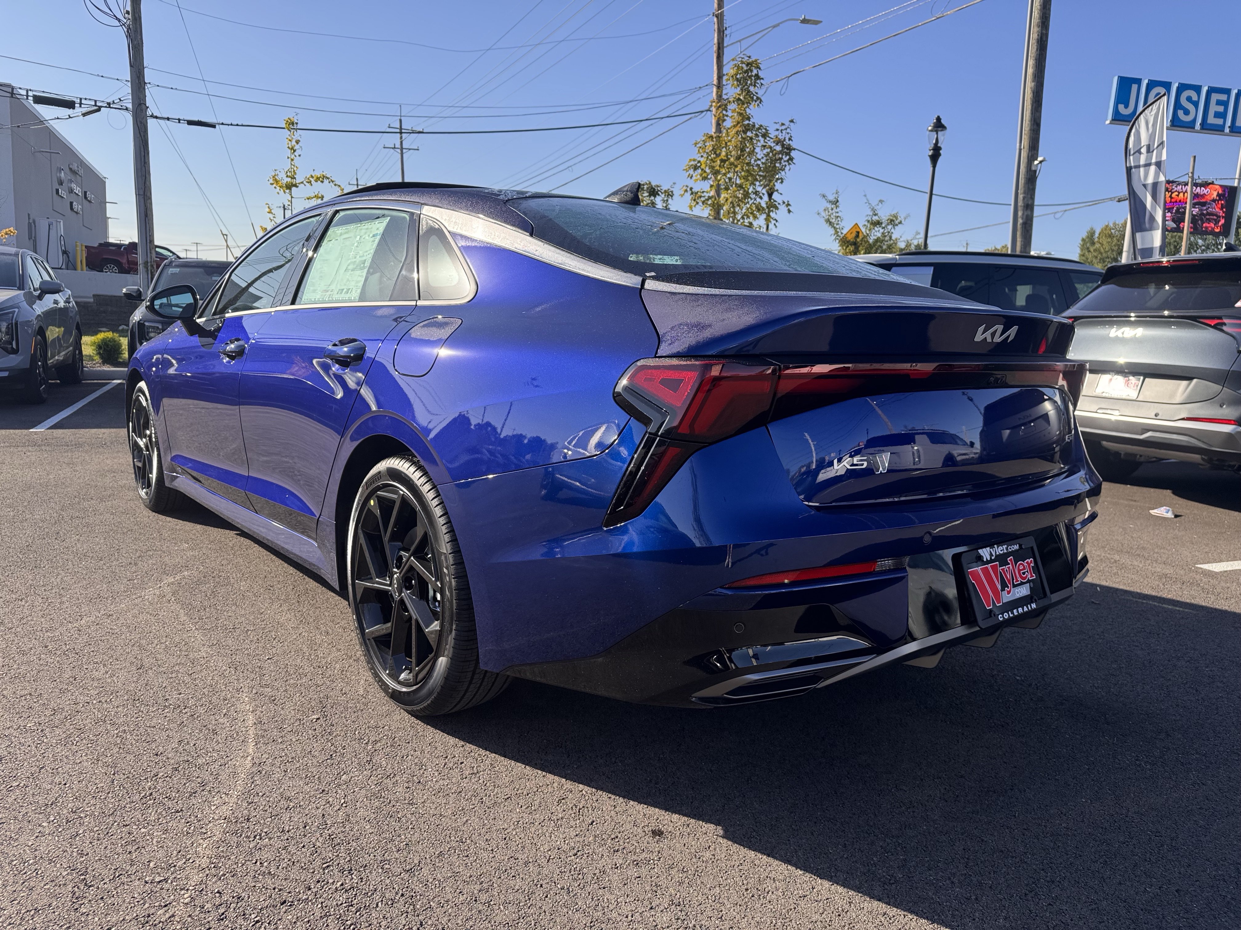 New 2027 Kia K5 GT-Line AWD/4WD image 4