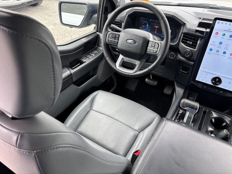 Used 2025 Ford F150 Lightning Flash AWD/4WD image 14