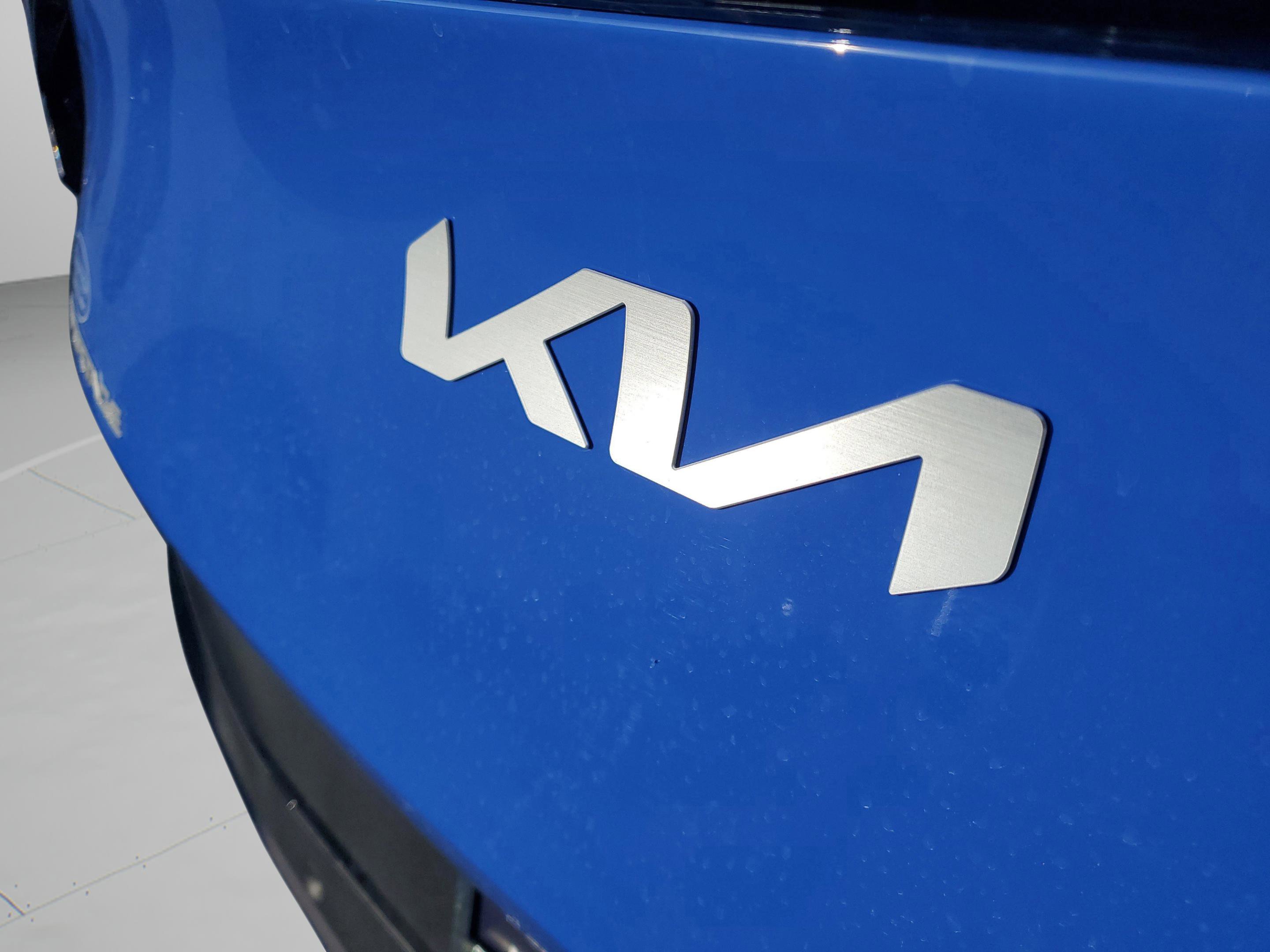 New 2026 Kia Sportage EX w/ EX Panorama Roof Package image 29