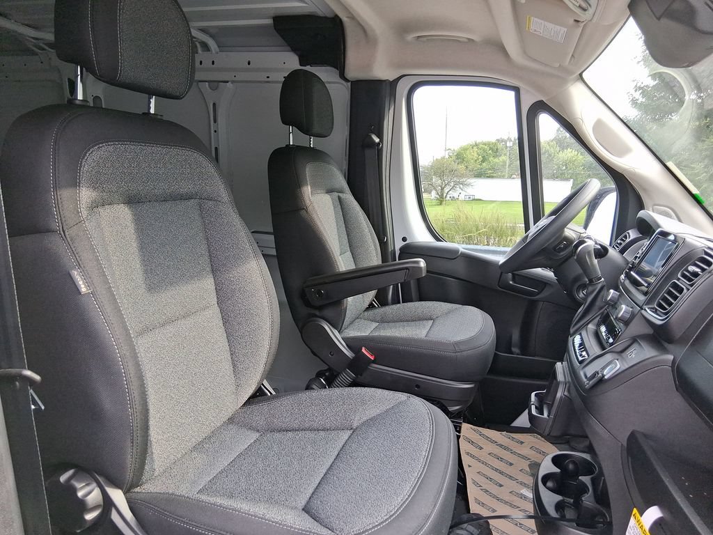 New 2026 RAM ProMaster 1500 w/ Convenience Group FWD image 24
