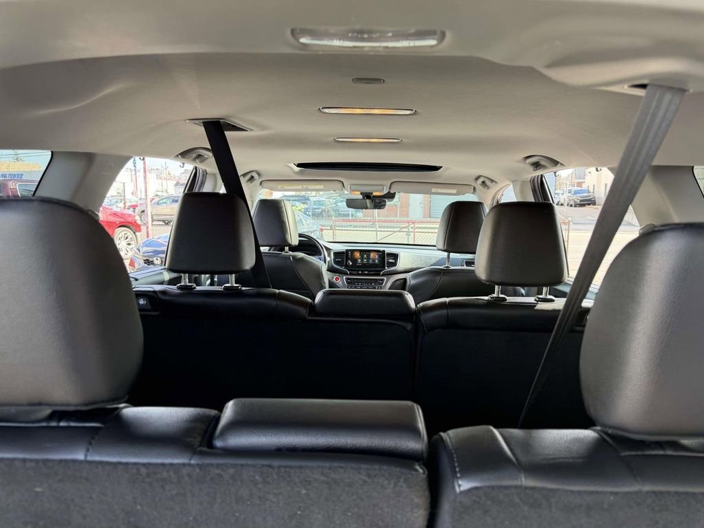 Used 2021 Honda Pilot Special Edition image 24