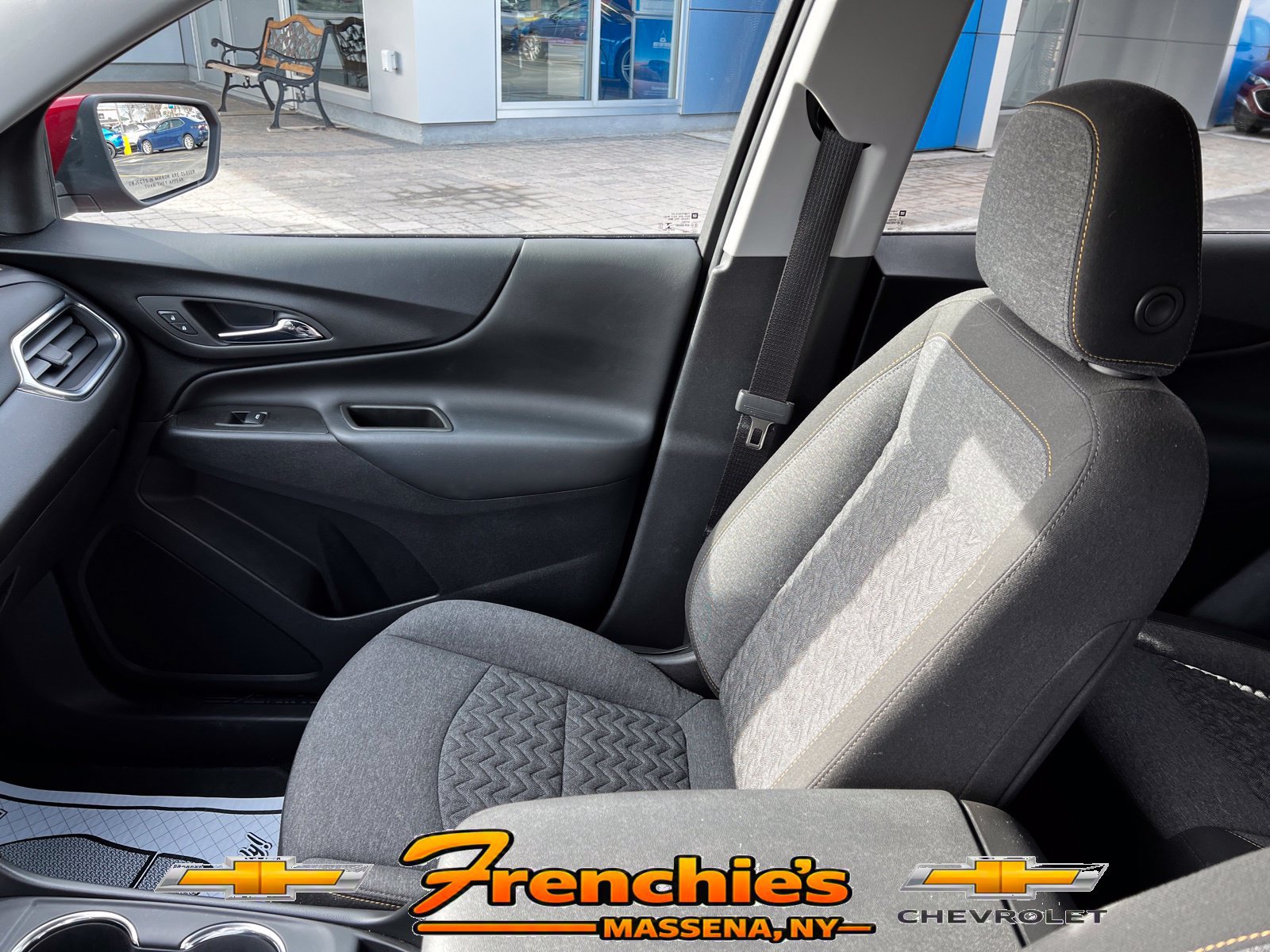 Used 2023 Chevrolet Equinox LT AWD/4WD image 19