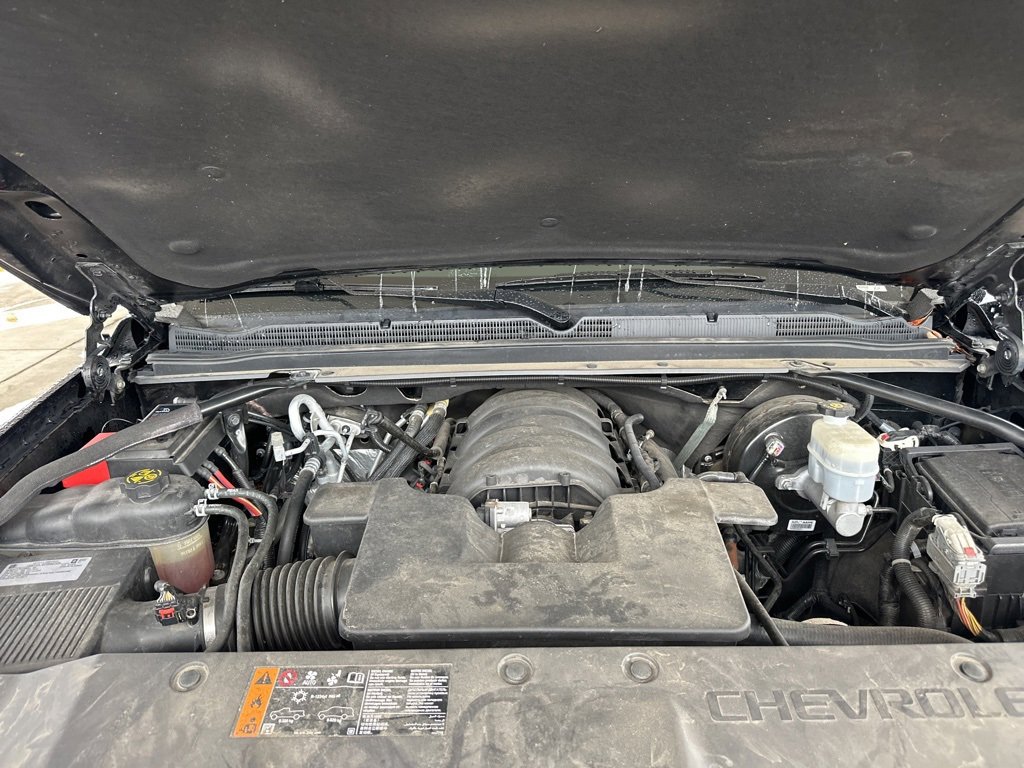 Used 2020 Chevrolet Suburban LT image 17