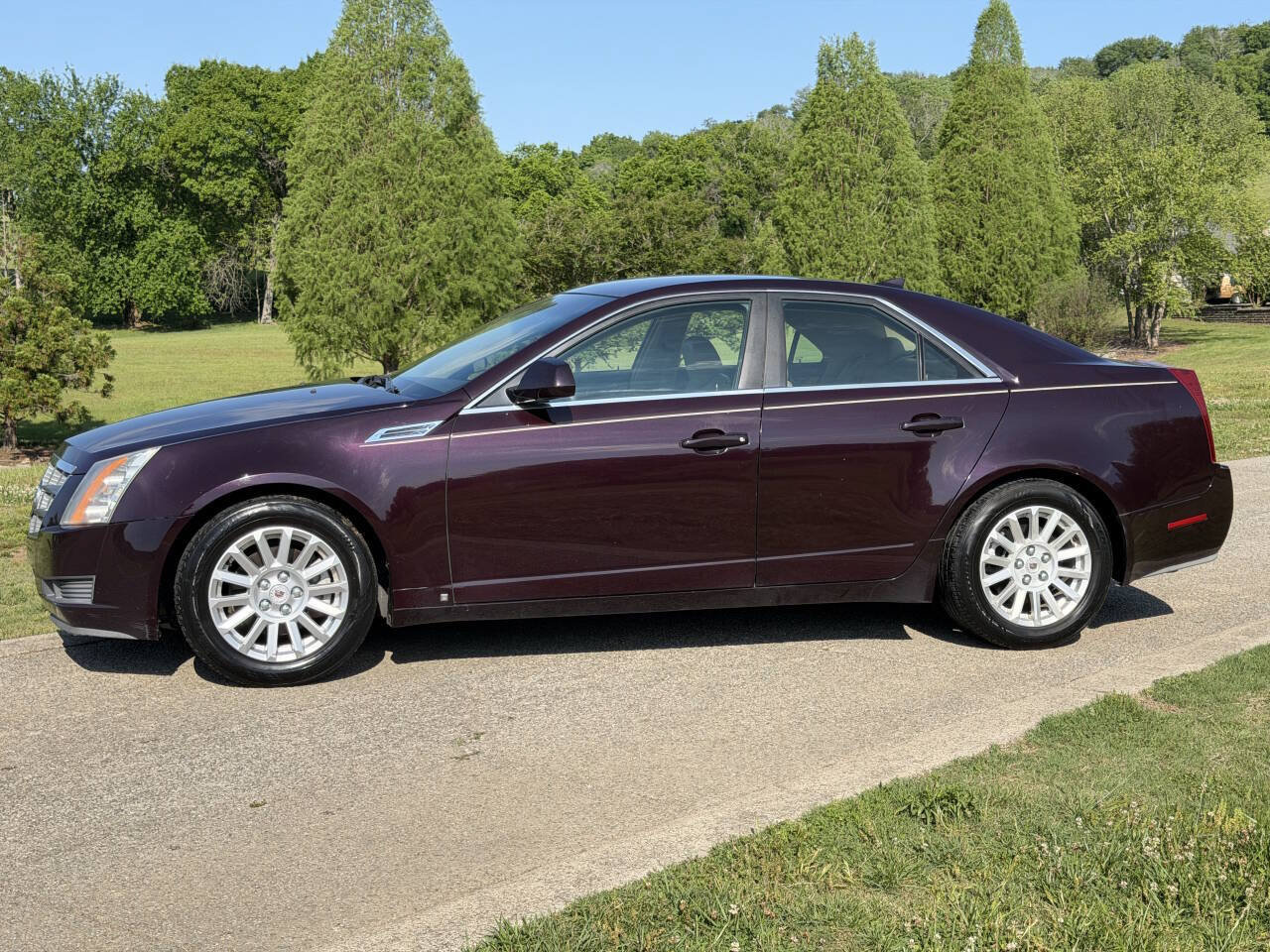 Used 2009 Cadillac CTS 3.6 RWD image 4