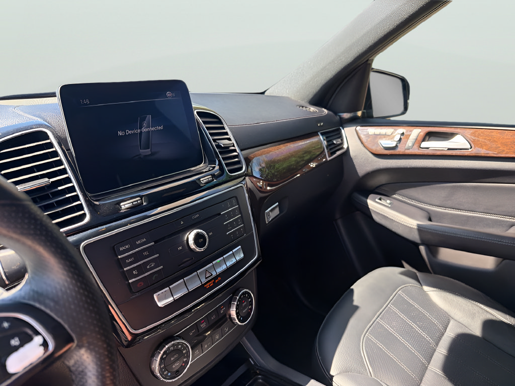 Used 2019 Mercedes-Benz GLS 450 4MATIC image 22