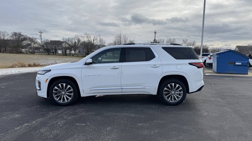 Used 2023 Chevrolet Traverse Premier image 4