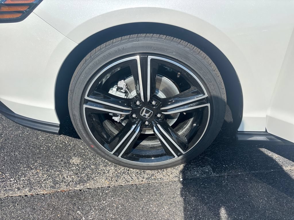New 2026 Honda Accord Sport image 30