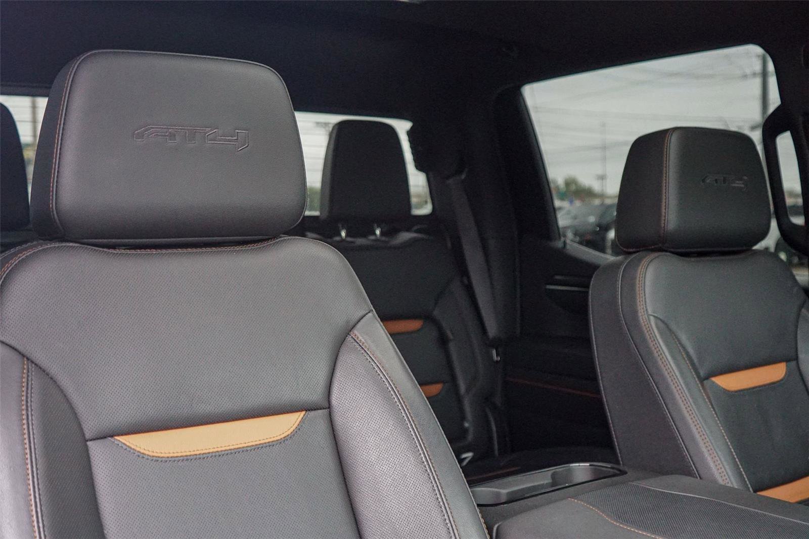 Used 2023 GMC Sierra 1500 AT4 w/ AT4 Premium Package image 29