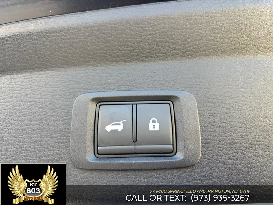 Used 2024 Mitsubishi Outlander FWD image 8