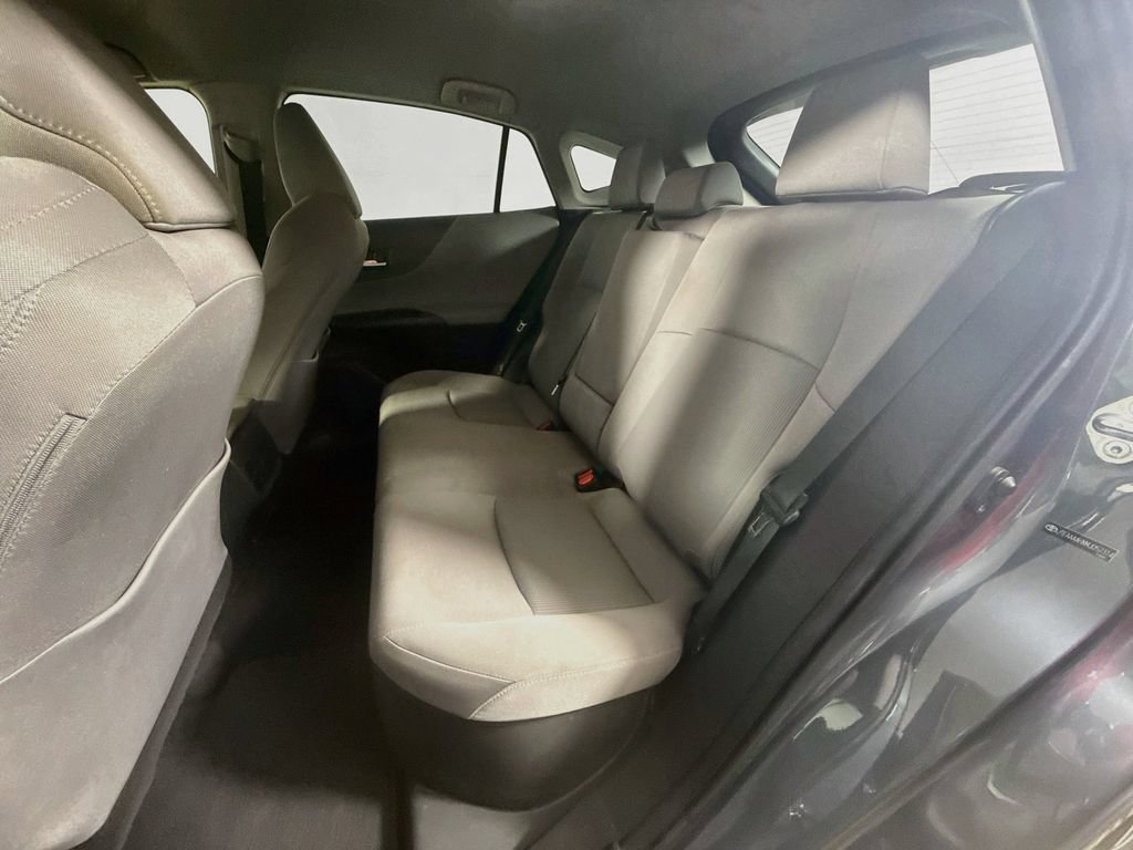 Certified 2021 Toyota Venza LE w/ Carpet Mat Package (TMS) AWD/4WD image 22