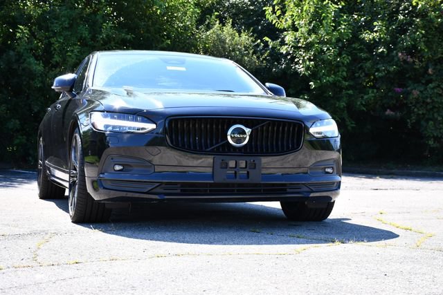 Used 2023 Volvo S90 B6 Plus w/ Protection Package Premier AWD/4WD image 2