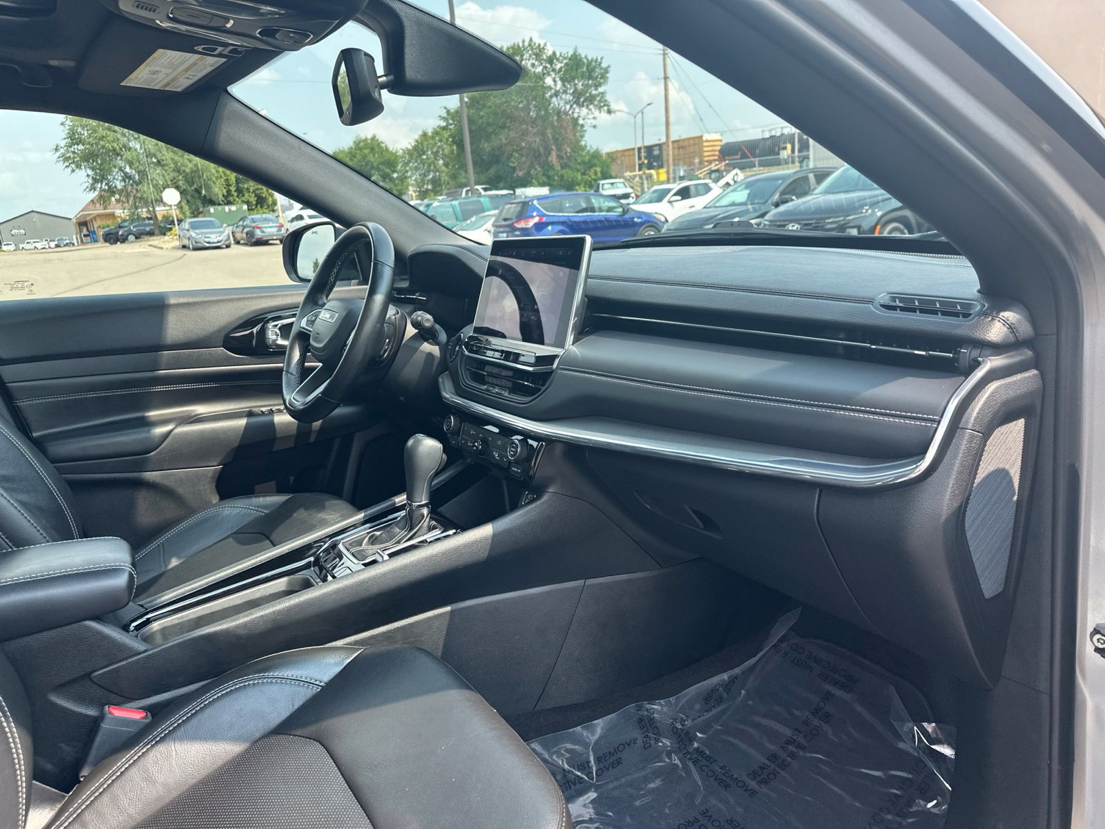 Used 2022 Jeep Compass High Altitude AWD/4WD image 31