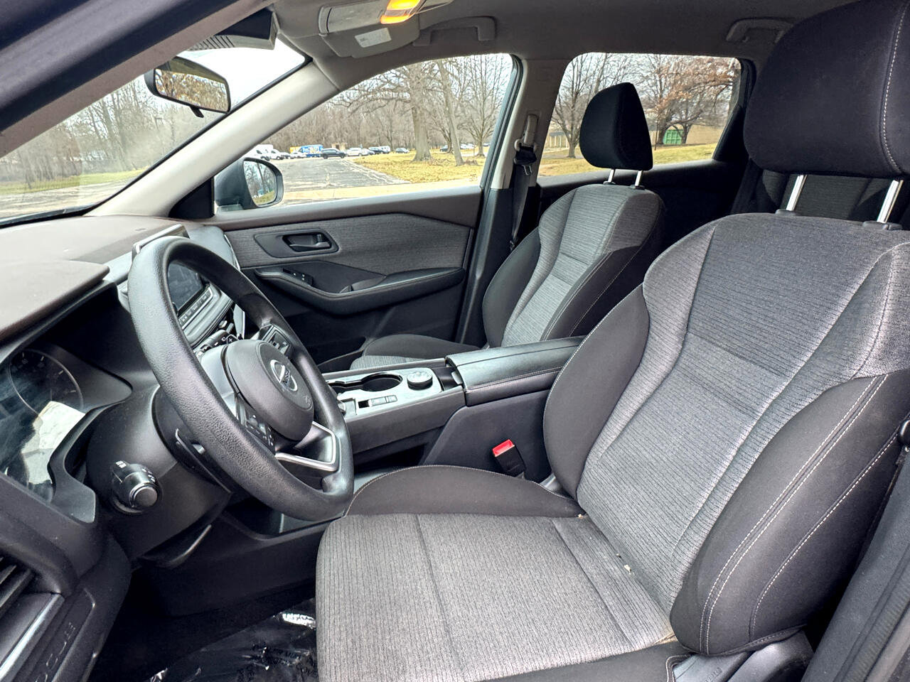 Used 2021 Nissan Rogue S image 23