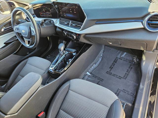 Used 2024 Chevrolet Trax LT w/ LT Convenience Package image 20