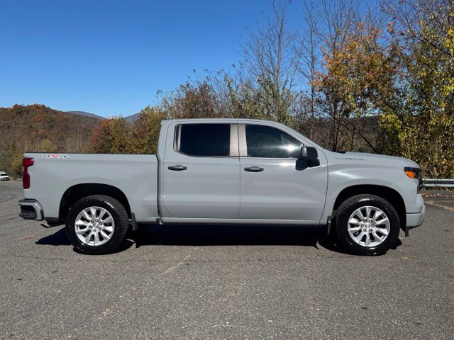 Used 2024 Chevrolet Silverado 1500 Custom AWD/4WD image 25