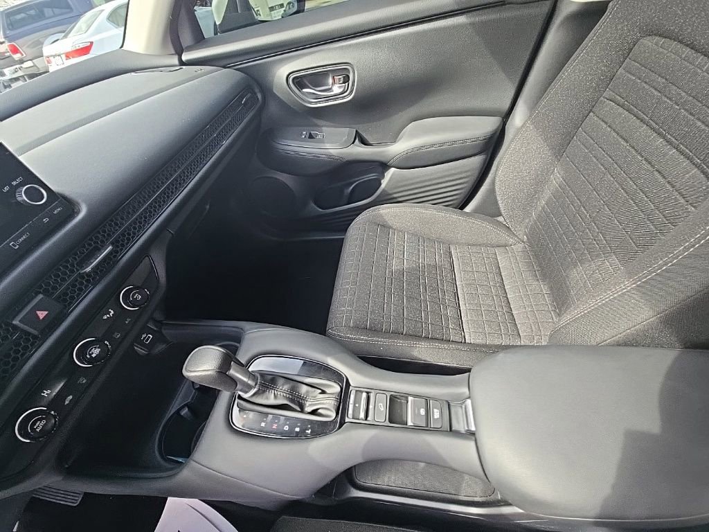 Used 2025 Honda HR-V LX image 20