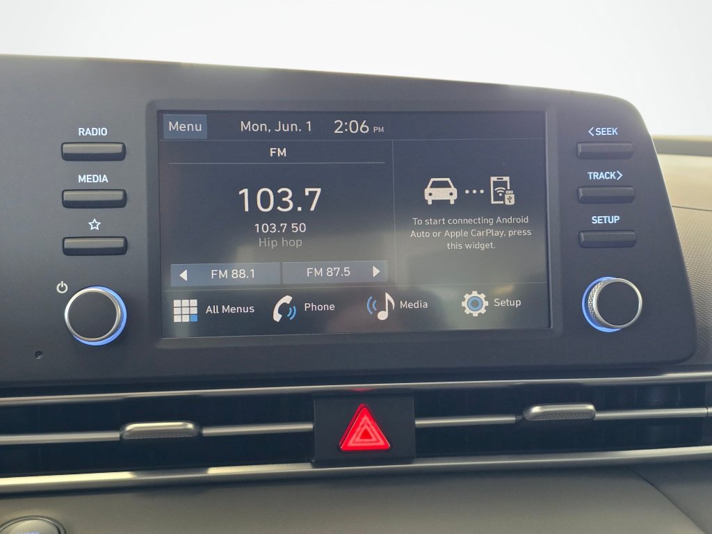 New 2026 Hyundai Elantra SEL Sport Premium FWD image 27