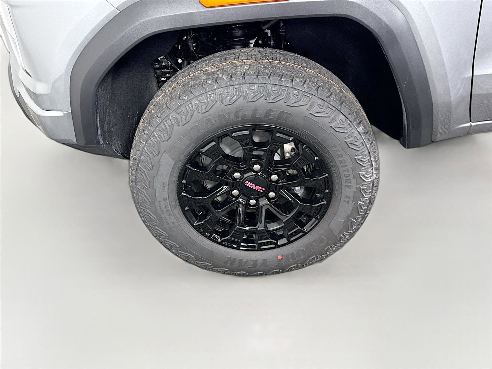 New 2026 GMC Canyon Elevation w/ Convenience Package image 24