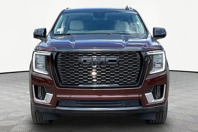 Used 2023 GMC Yukon Denali RWD image 2