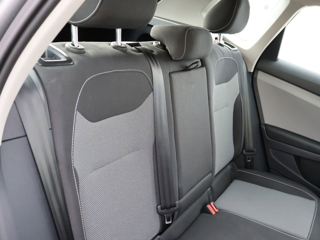 Certified 2023 Volkswagen Taos S image 15