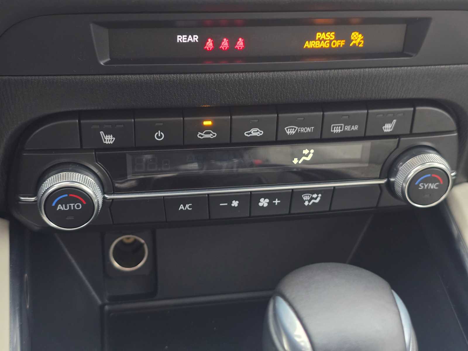 Used 2022 MAZDA CX-5 AWD 2.5 S w/ Premium Package image 29