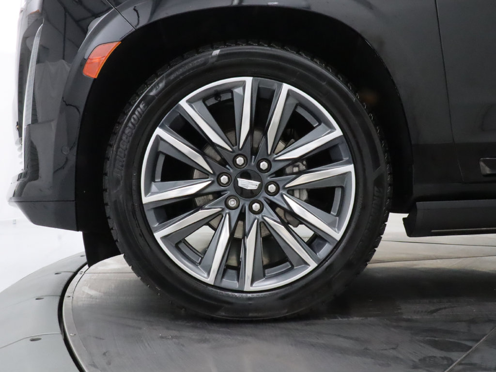 Used 2022 Cadillac Escalade ESV Sport Platinum AWD/4WD image 41