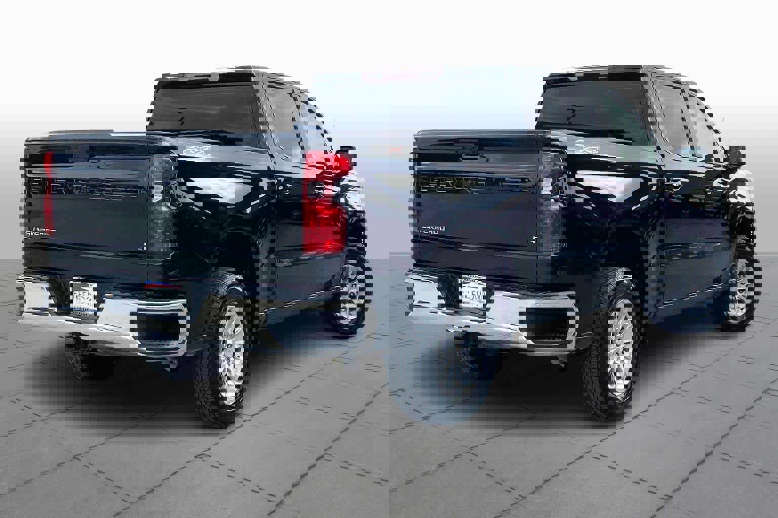 Certified 2025 Chevrolet Silverado 1500 LT image 12