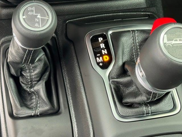 New 2026 Jeep Gladiator Rubicon AWD/4WD image 24