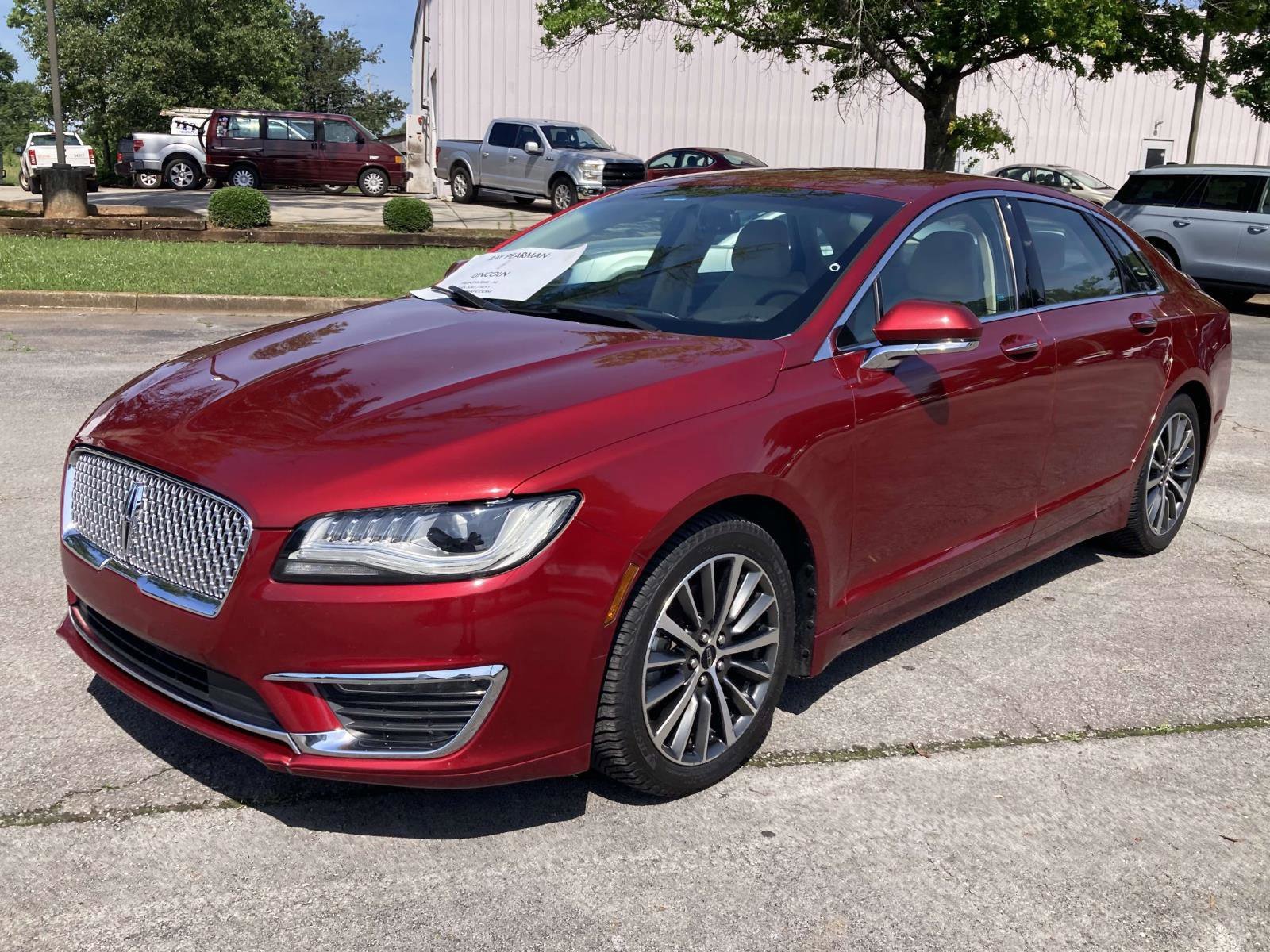 Used 2017 Lincoln MKZ Premiere FWD image 9