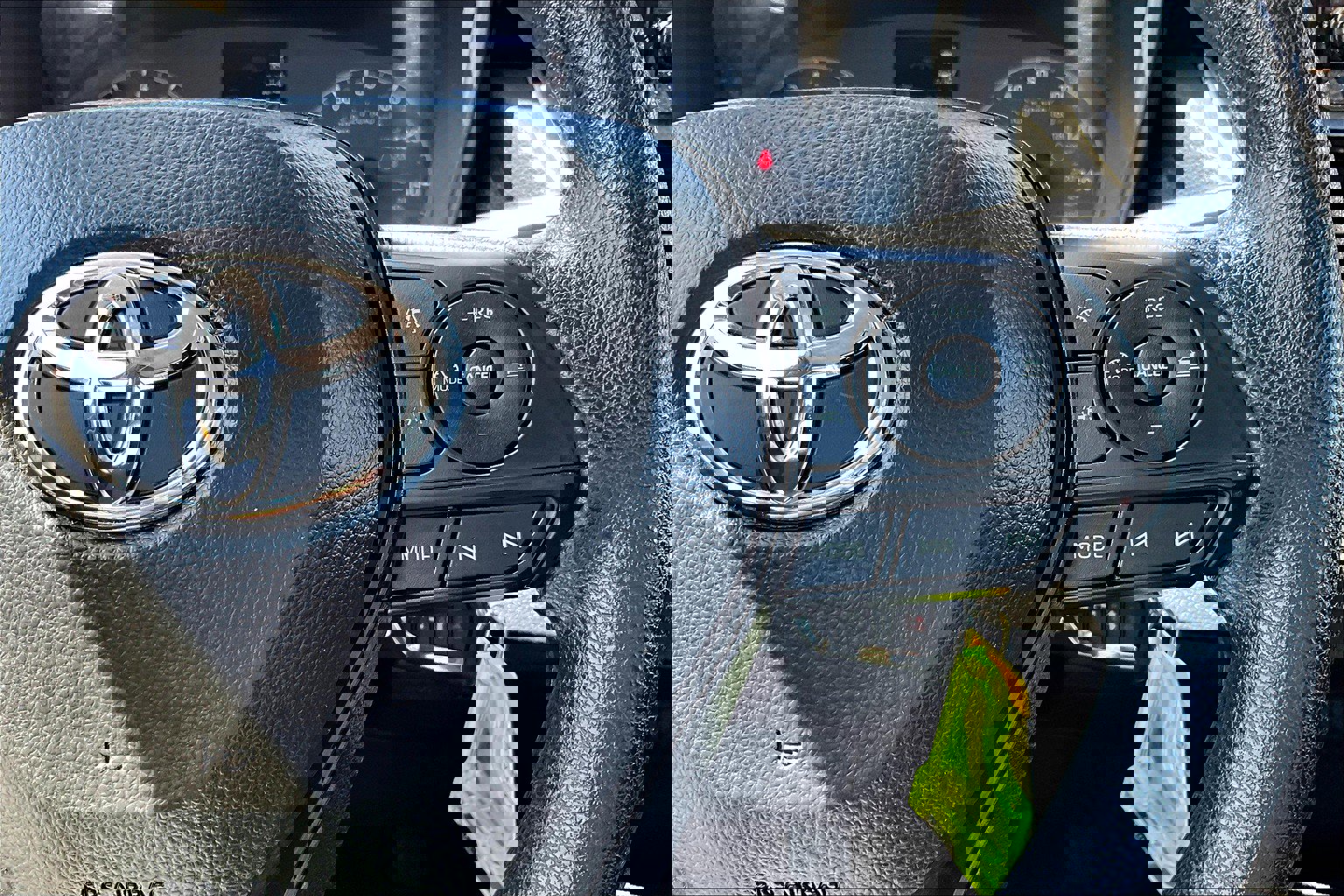 Used 2024 Toyota Corolla LE image 19