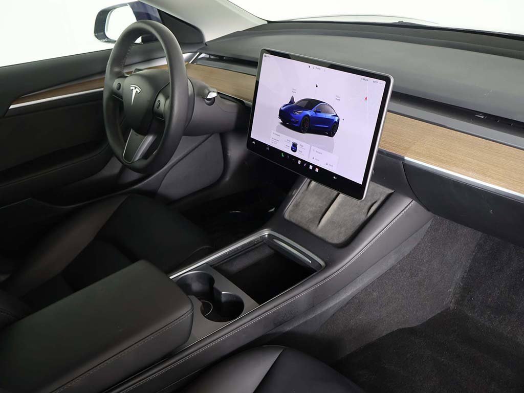 Used 2023 Tesla Model 3 Performance image 29
