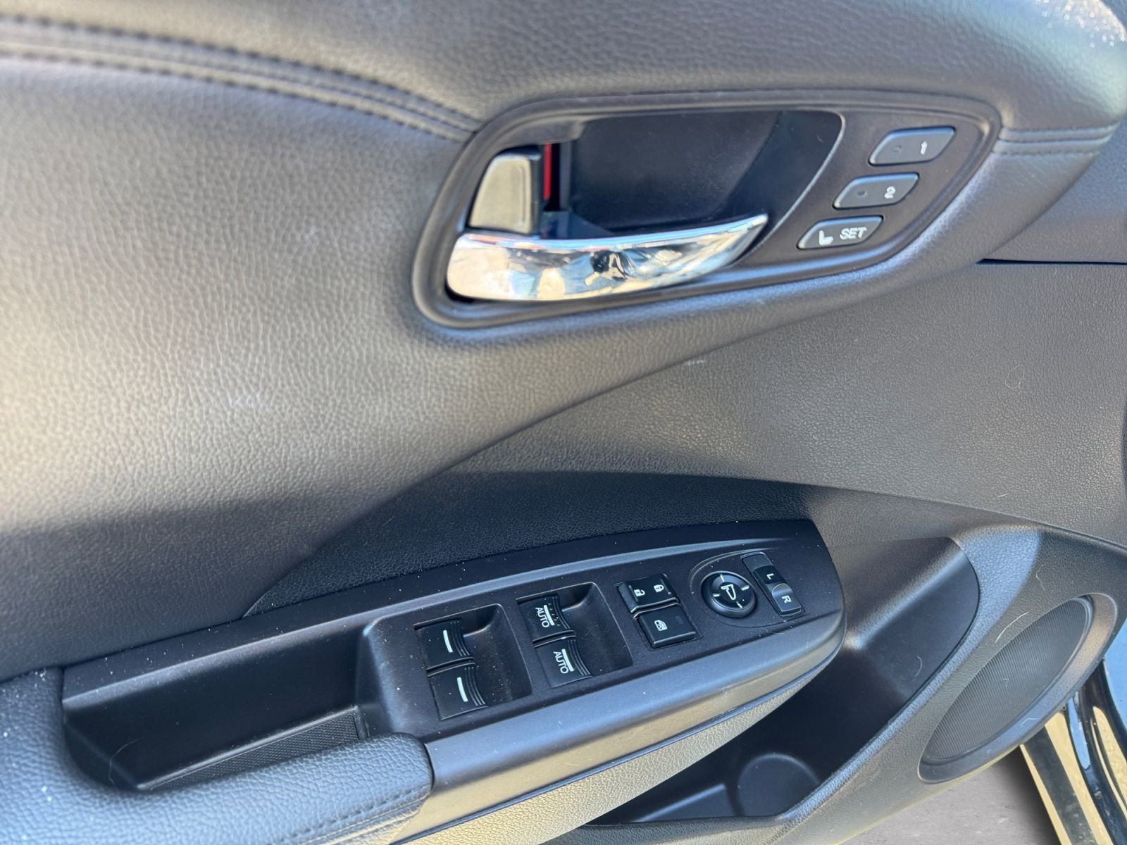 Used 2016 Acura RDX AWD image 17