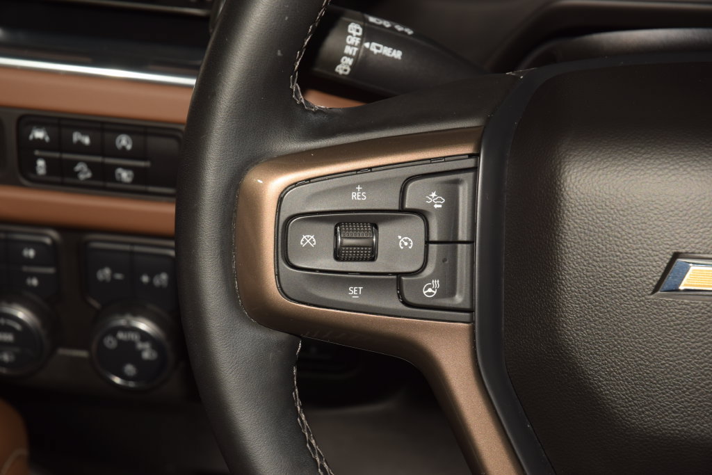Used 2023 Chevrolet Tahoe High Country AWD/4WD image 36