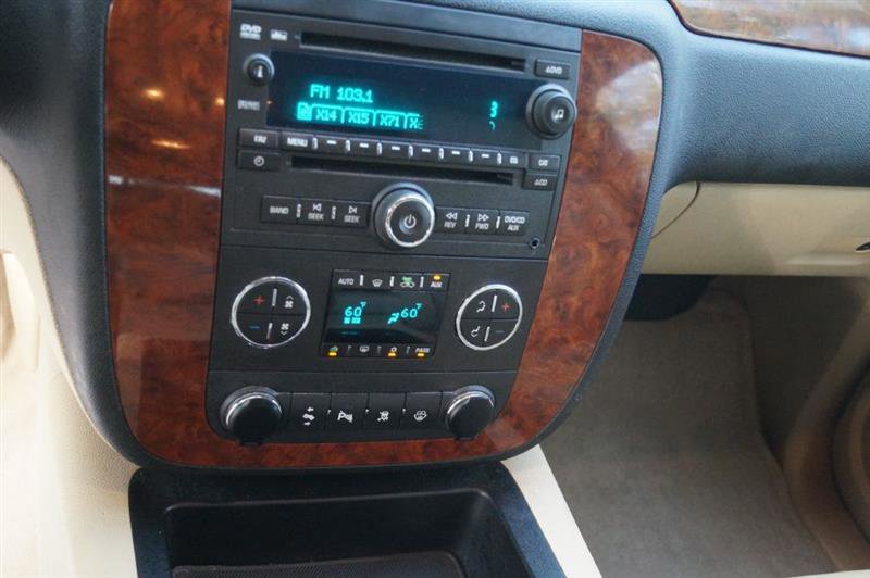 Used 2008 Chevrolet Tahoe LT w/ LT Preferred Equipment Group image 19