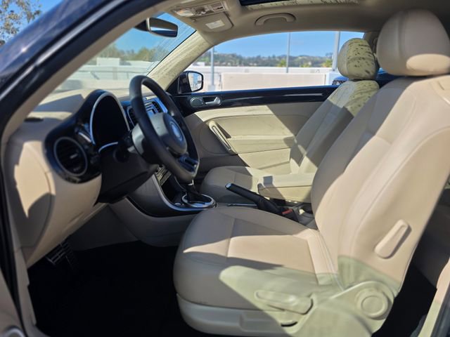 Used 2019 Volkswagen Beetle 2.0T SE image 12