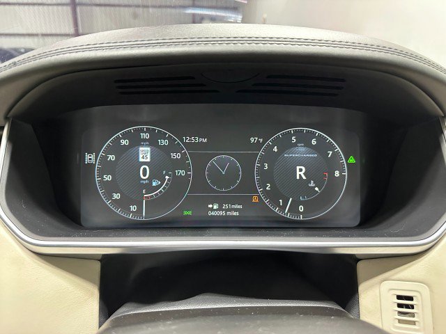 Used 2017 Land Rover Range Rover Autobiography image 34