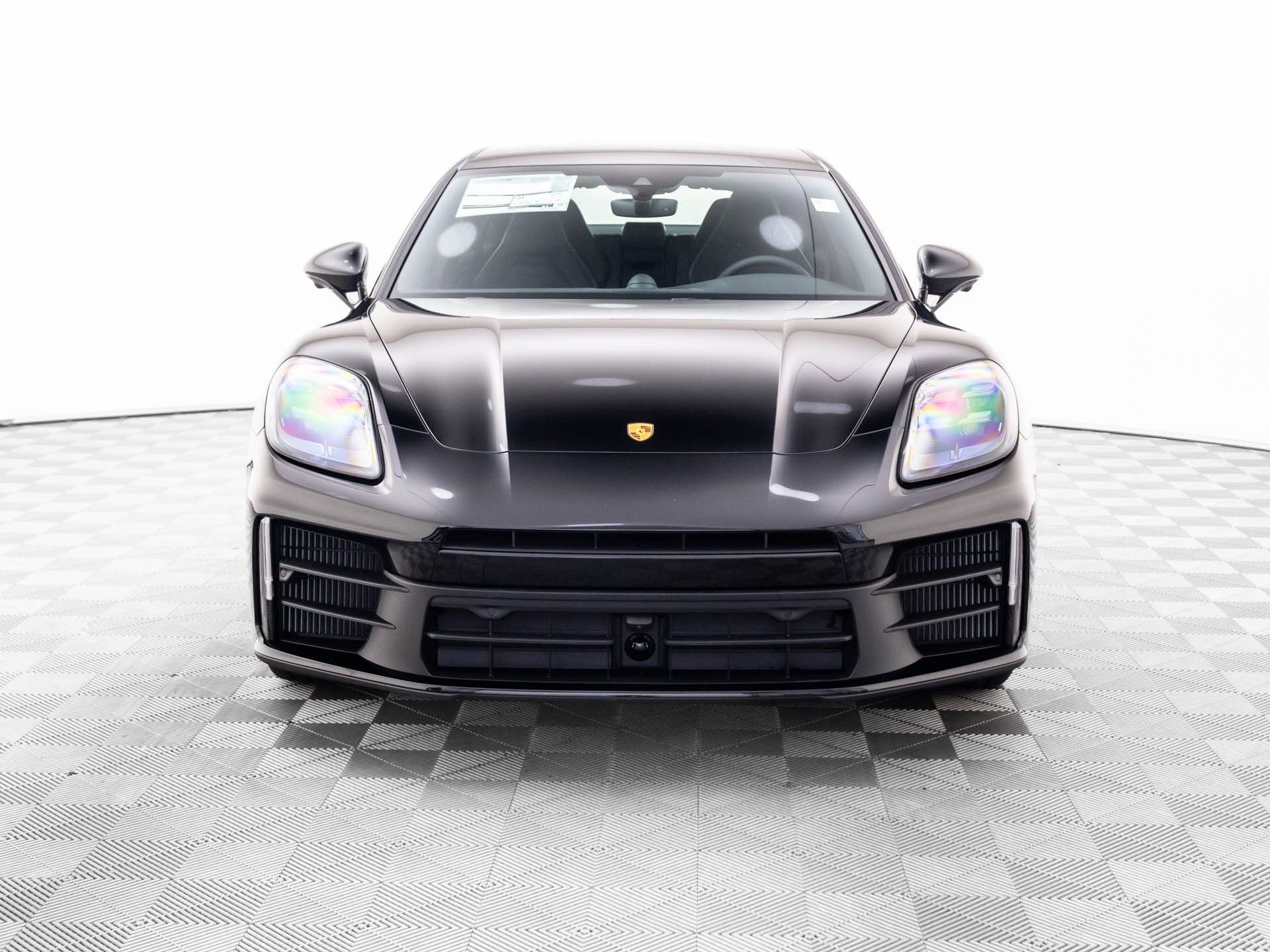 New 2026 Porsche Panamera 4 image 9