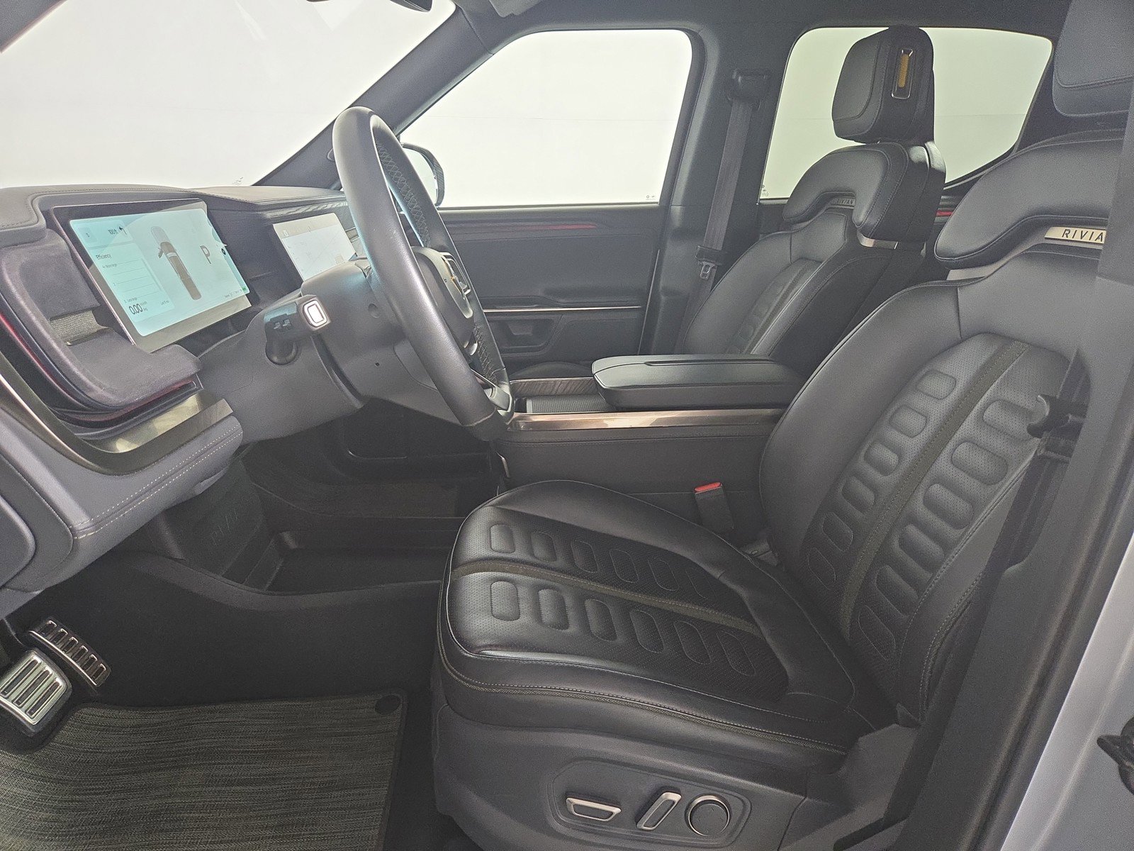 Used 2022 Rivian R1T Launch Edition image 20