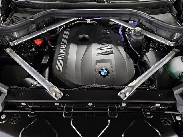 New 2026 BMW X5 sDrive40i w/ M Sport Package RWD image 16